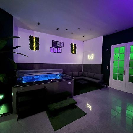 City Lounge Wellness Dison Exterior foto